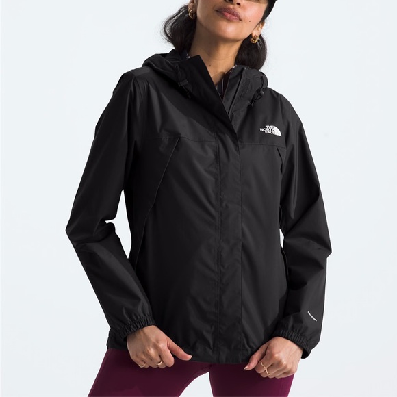 The North Face rain jacket - Picture 4 of 7